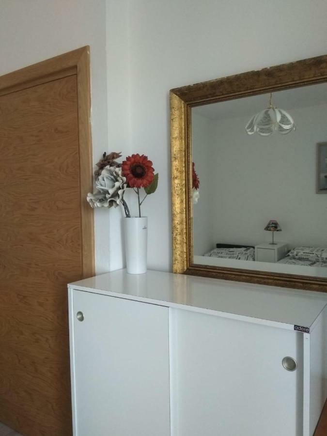 Apartment Santa Marina Primošten Eksteriør billede