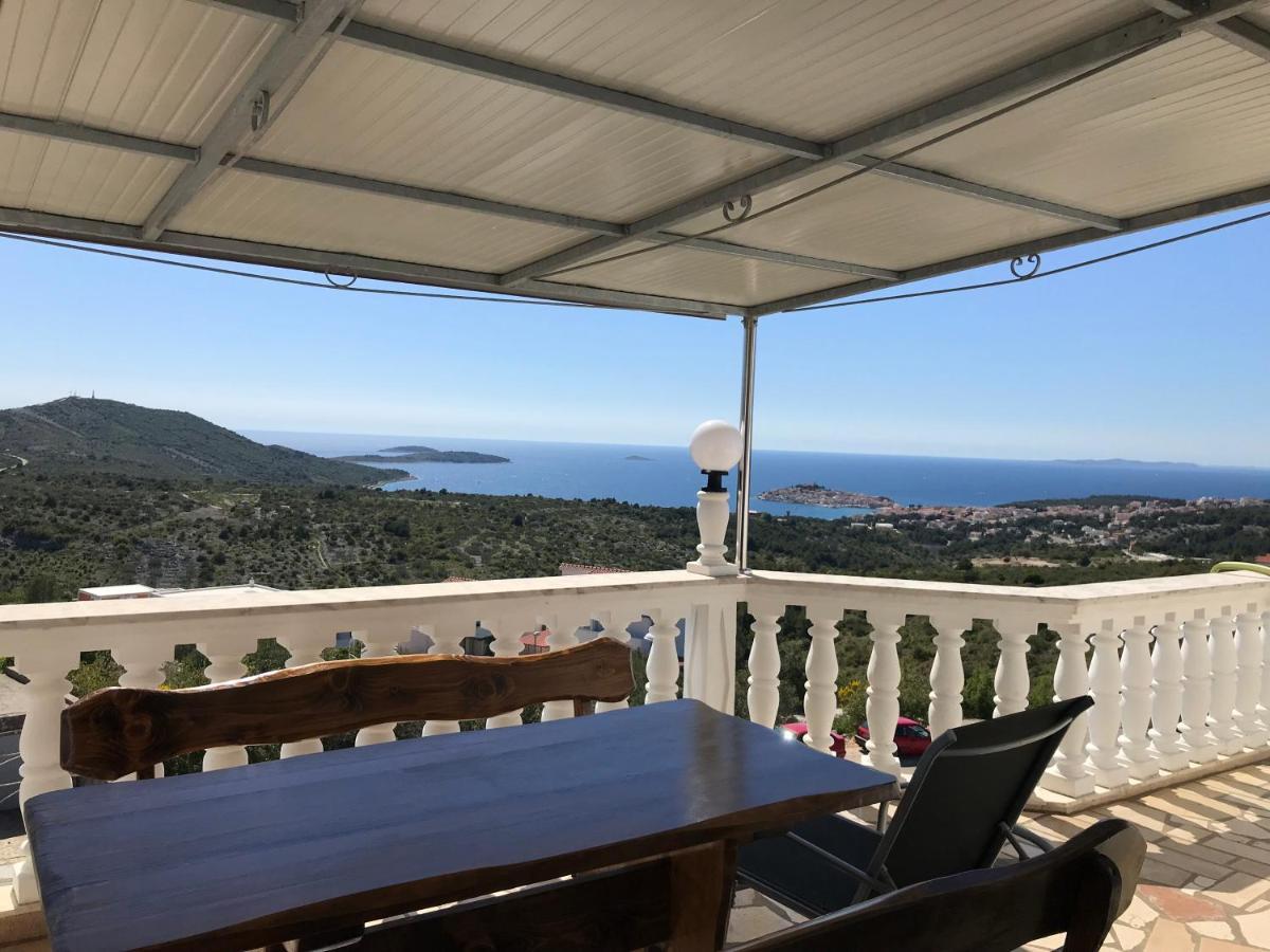 Apartment Santa Marina Primošten Eksteriør billede