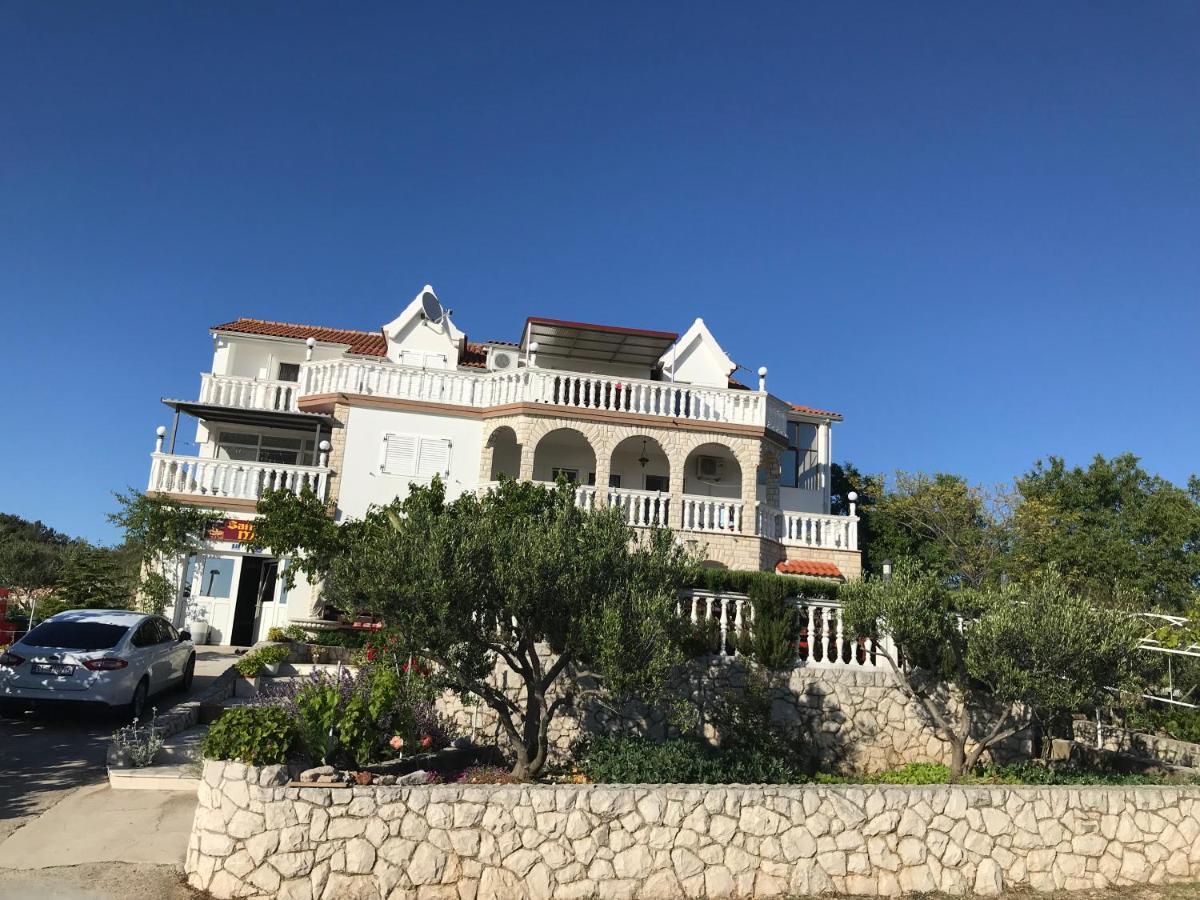 Apartment Santa Marina Primošten Eksteriør billede