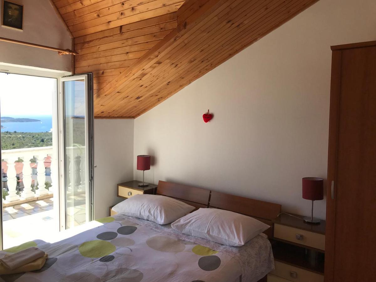 Apartment Santa Marina Primošten Eksteriør billede