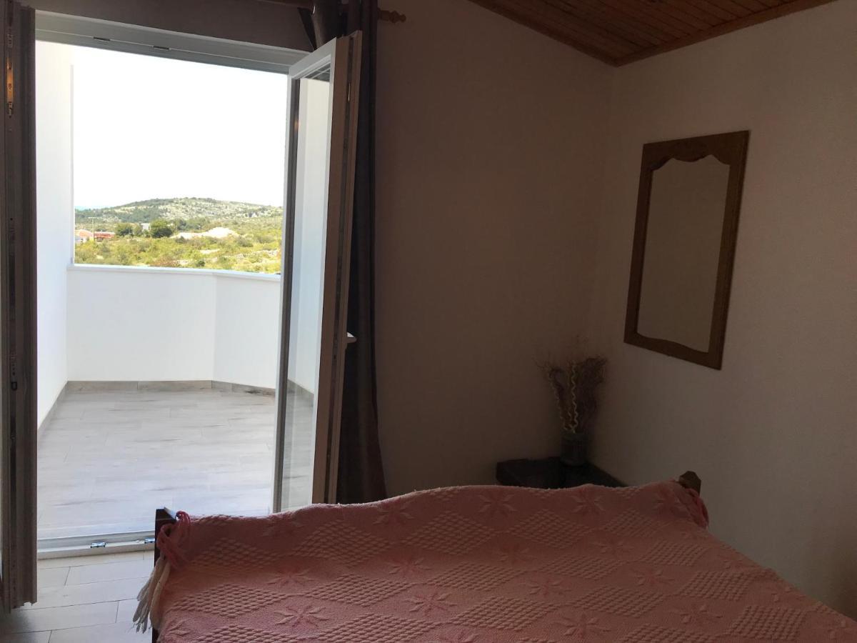Apartment Santa Marina Primošten Eksteriør billede